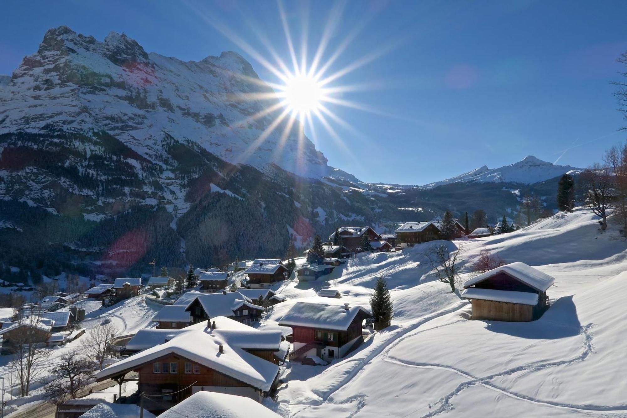Hotel Lauberhorn - Home For Outdoor Activities Grindelwald Exteriör bild